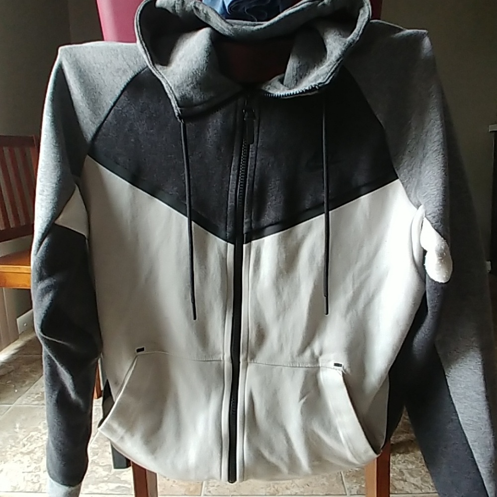 Nike tech fleece windrunner jacket